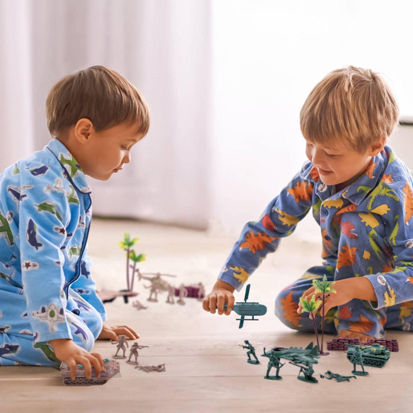 Army Men Action Figures Set