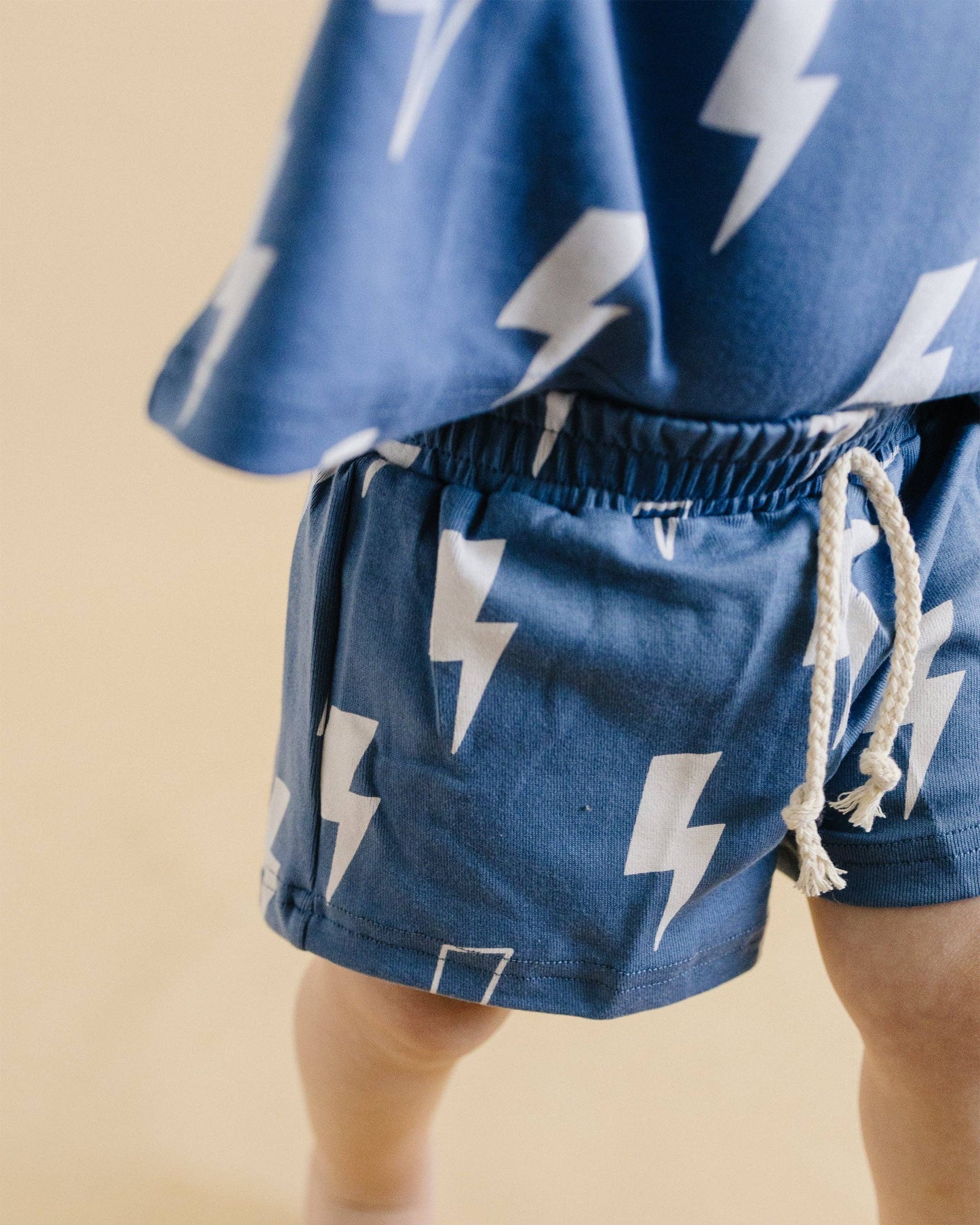 Blue Bolts 2 Piece Set