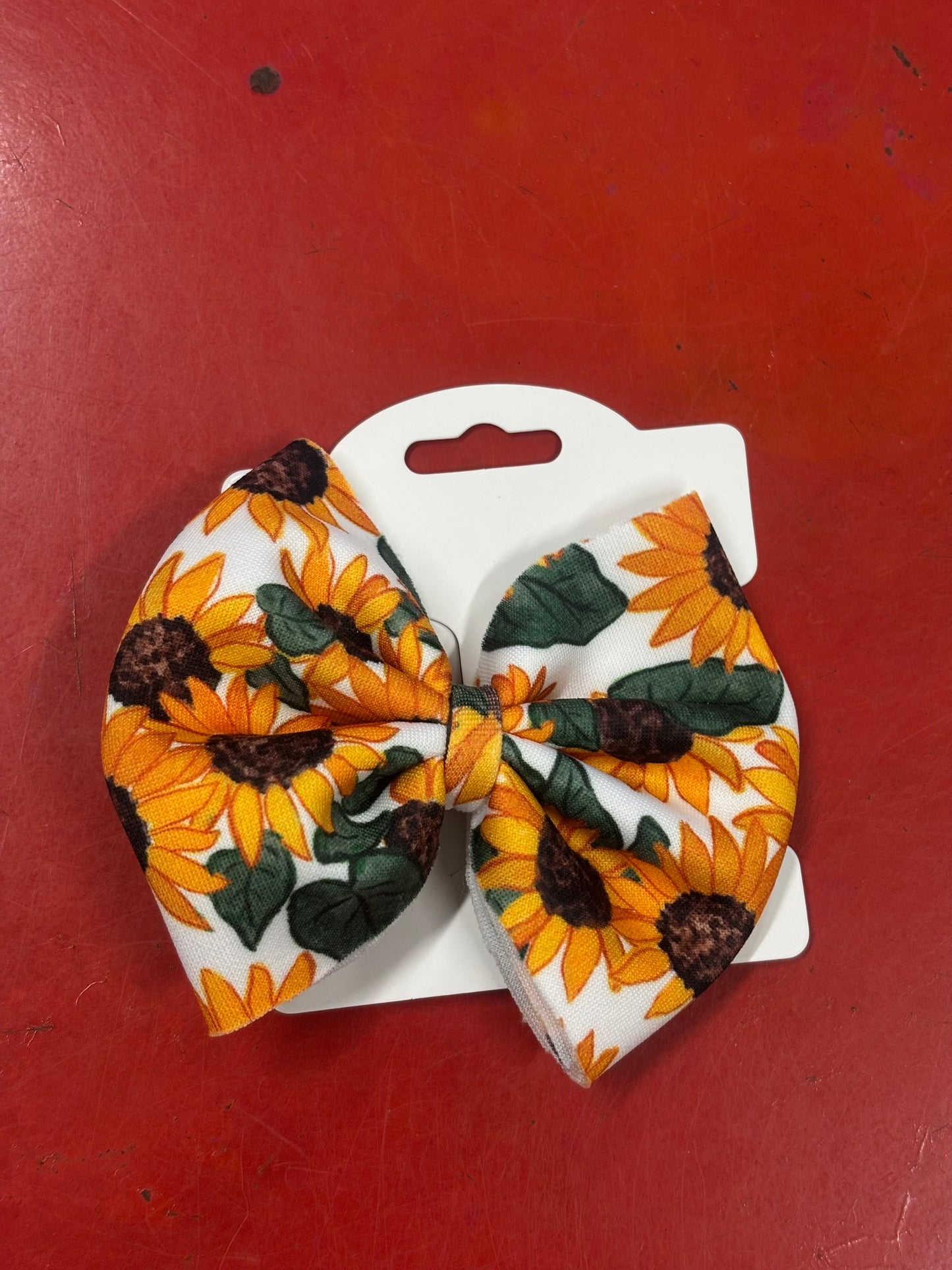 Sunflower Pattern Bow