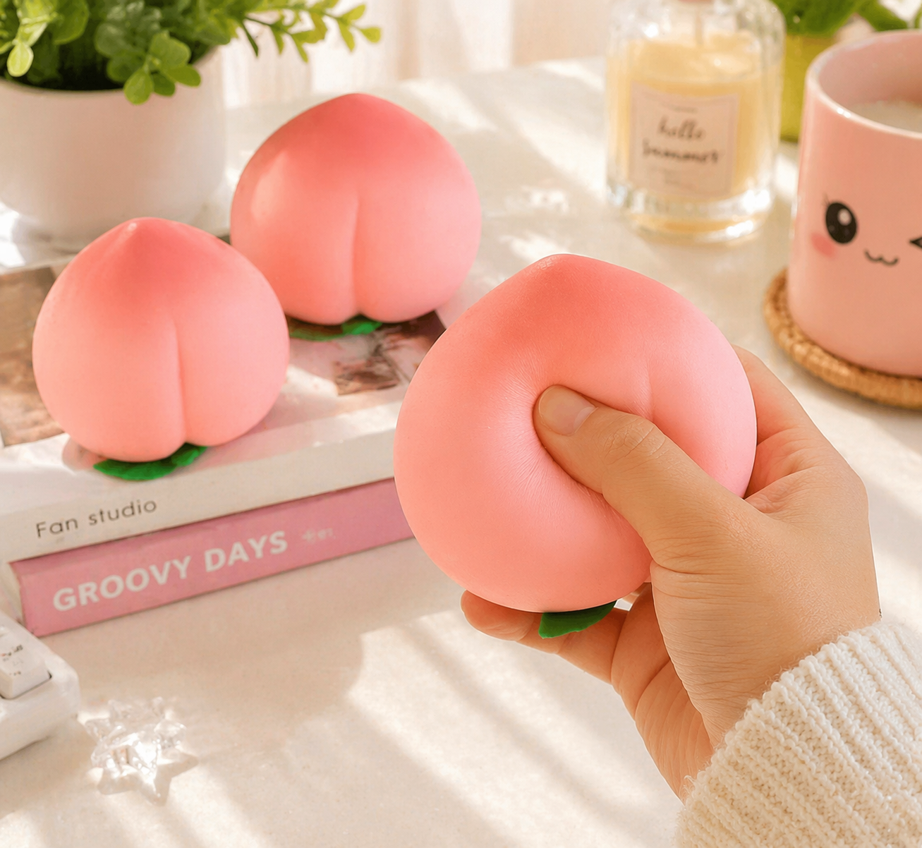 Peach 🍑 Keen Squishy