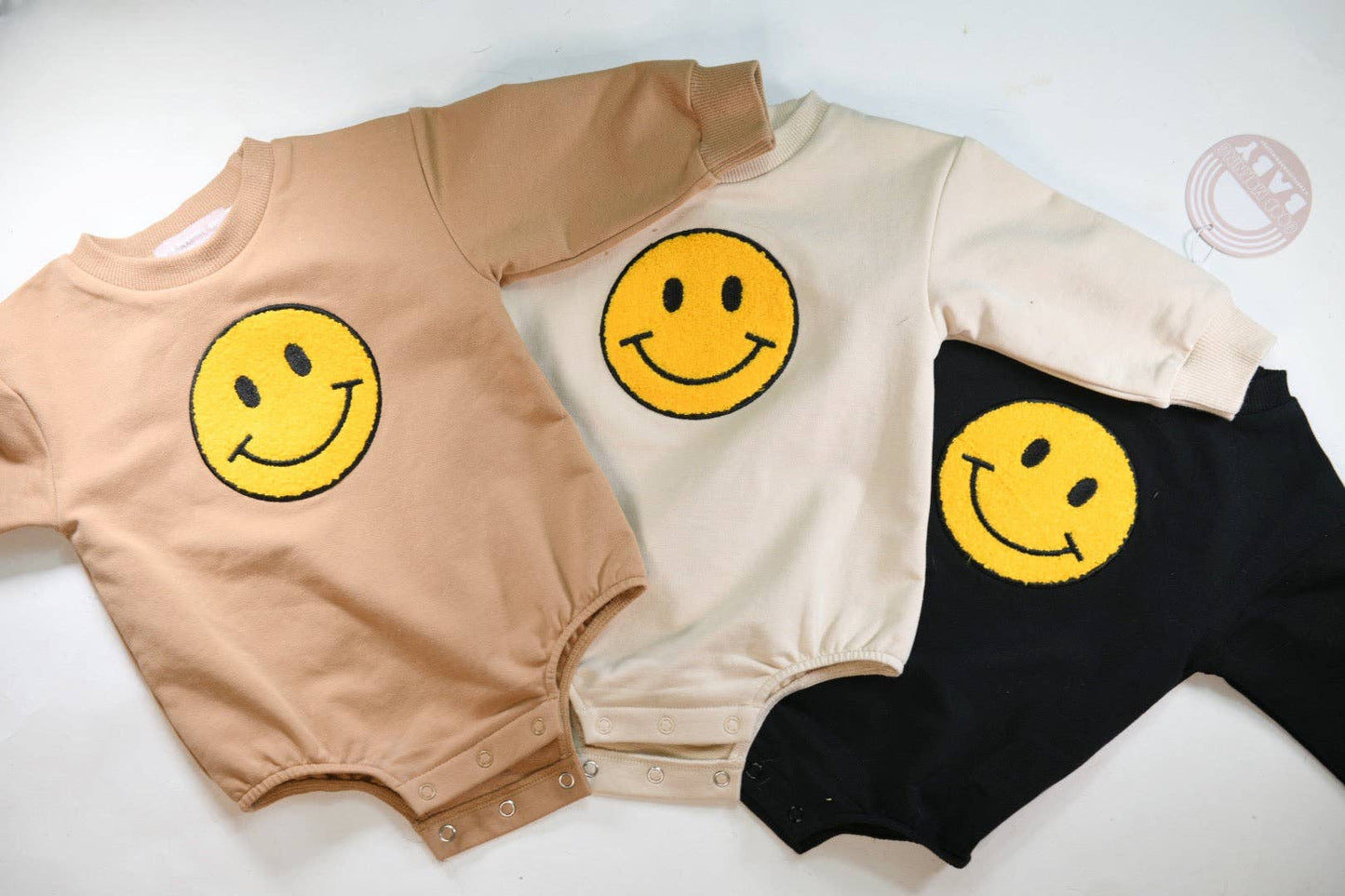 SMILEY KID ROMPER: TAN