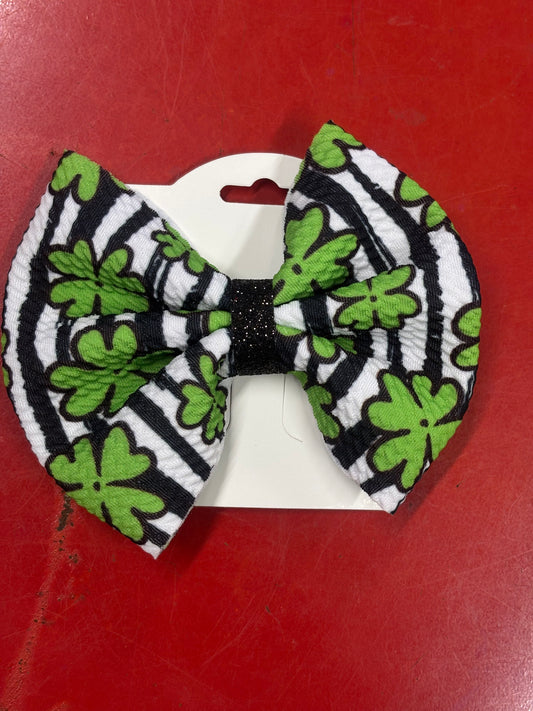 4 Leaf Clover Bow