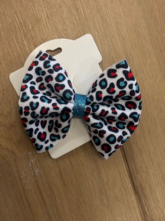 Current Colors Leopard Hair Bow
