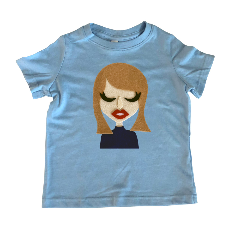 Swiftie - T Shirt